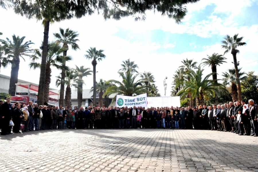 Cooperativa de Desenvolvimento Agrícola de Leite de Pneu em Izmir, Turquia